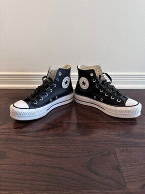 Converse Chuck Taylor All Star Leather High Top Sneakers Black White Women's 6.5